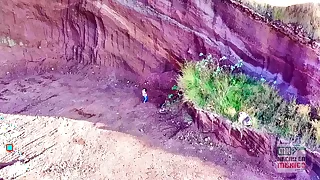 Jugando con drone y encuentro follando en la montaña nunca imagine descubrí mi gusto voyeur